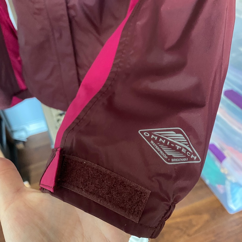 [Columbia] Burgundy and Pink Hooded Windbreaker - Picture 3 of 7